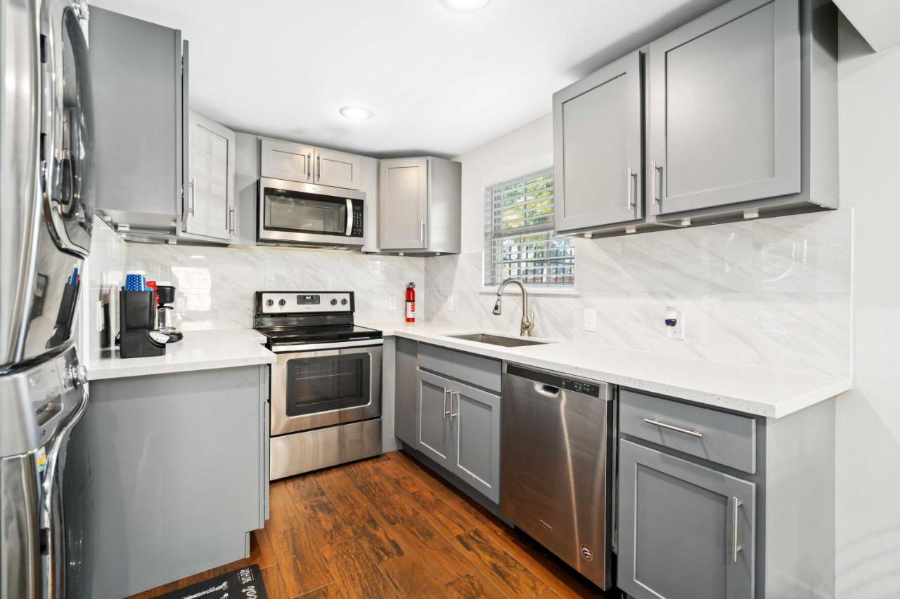 Stunning & Vibrant Apt 7 Min From Tx Med Center Houston Exterior photo