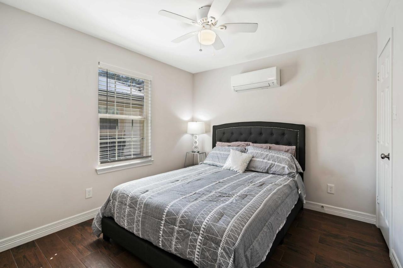 Stunning & Vibrant Apt 7 Min From Tx Med Center Houston Exterior photo